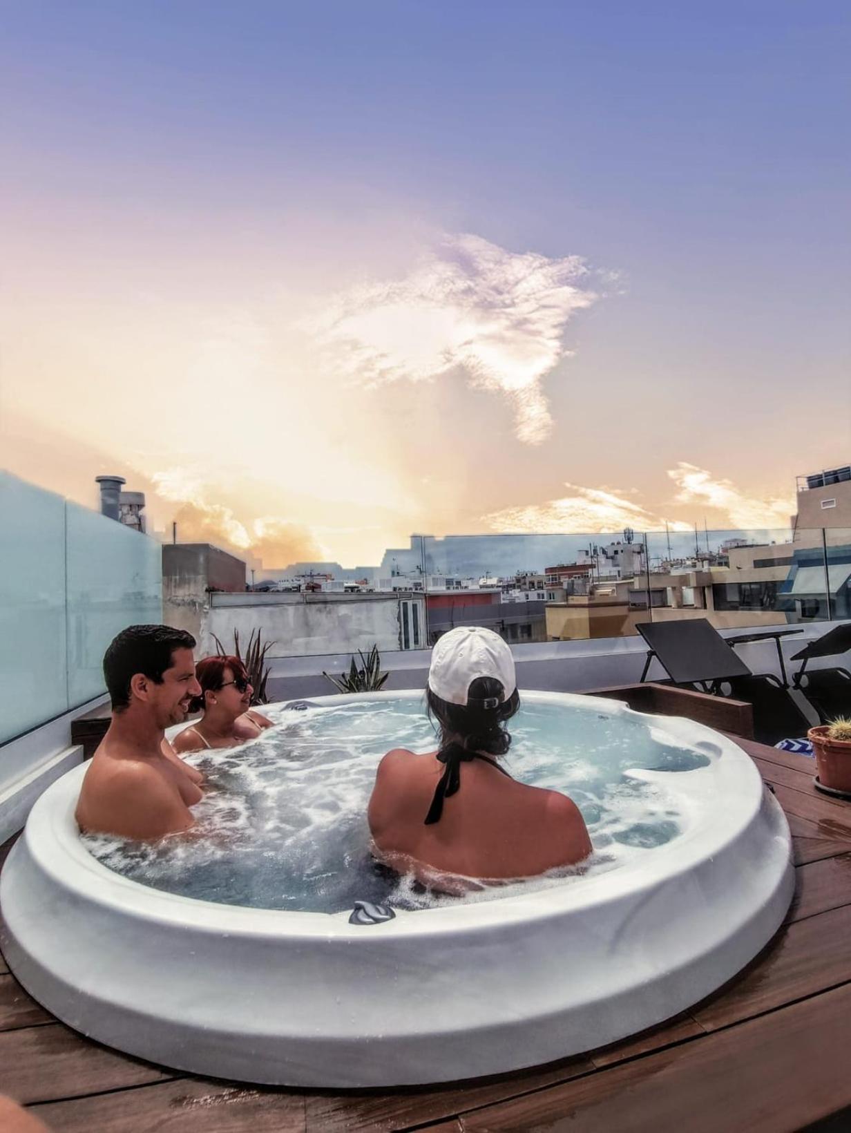 Hjs Guest House - The Comfy Retreat Лас-Пальмас-де-Гран-Канария Экстерьер фото